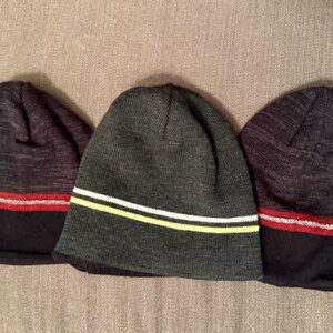 Striped‎ Knit Beanie Set - Black, Gray, Red